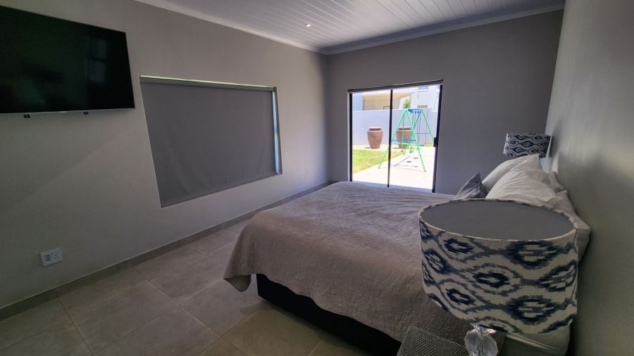 3 Bedroom Property for Sale in Country Club Western Cape